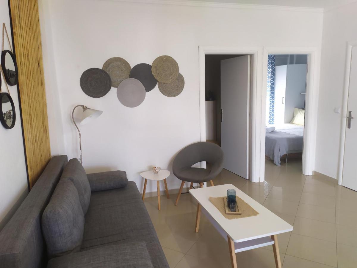 Ofrinio Central Apartments מראה חיצוני תמונה